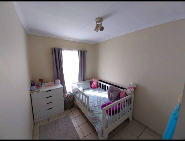 2 BEDROOM TOWNHOUSE FOR SALE IN RANDHART